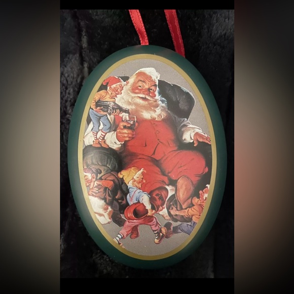Vintage Lot 2 90s Coca Cola Christmas Ornaments Trim A Tree Santa Tins - Picture 4 of 9